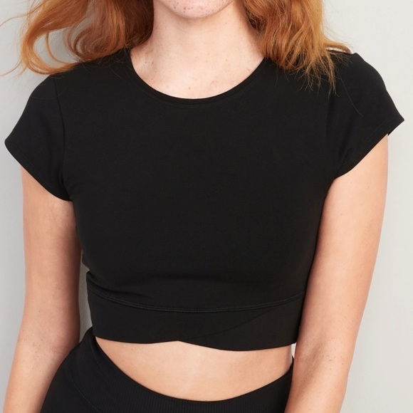 NWT Old Navy Short Sleeve Crossover Cropped Top Black Jack - Picture 1 of 10
